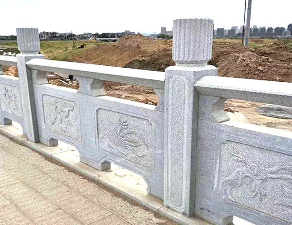 河堤欄桿